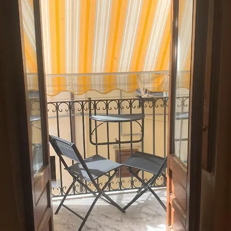 Mela's House Διαμέρισμα Cefalù